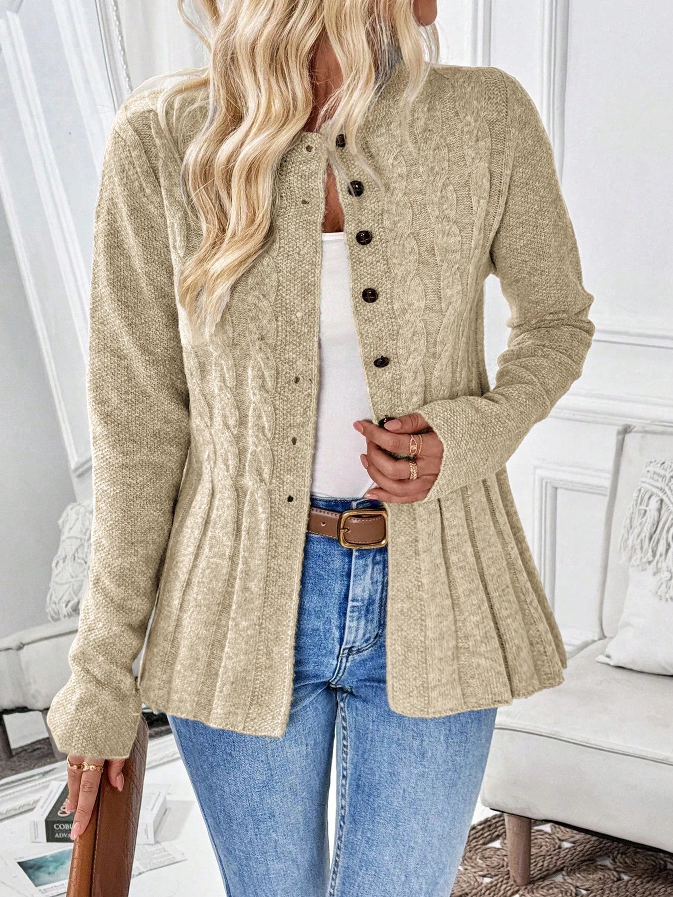 Cléa Ribbed Cardigan