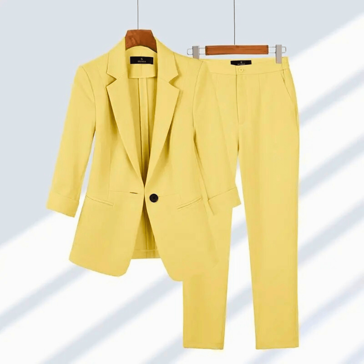 The Aurelia Suit
