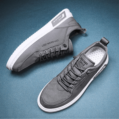 The Levaro Sneaker