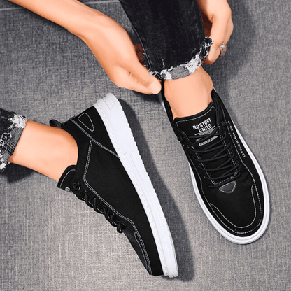 The Levaro Sneaker