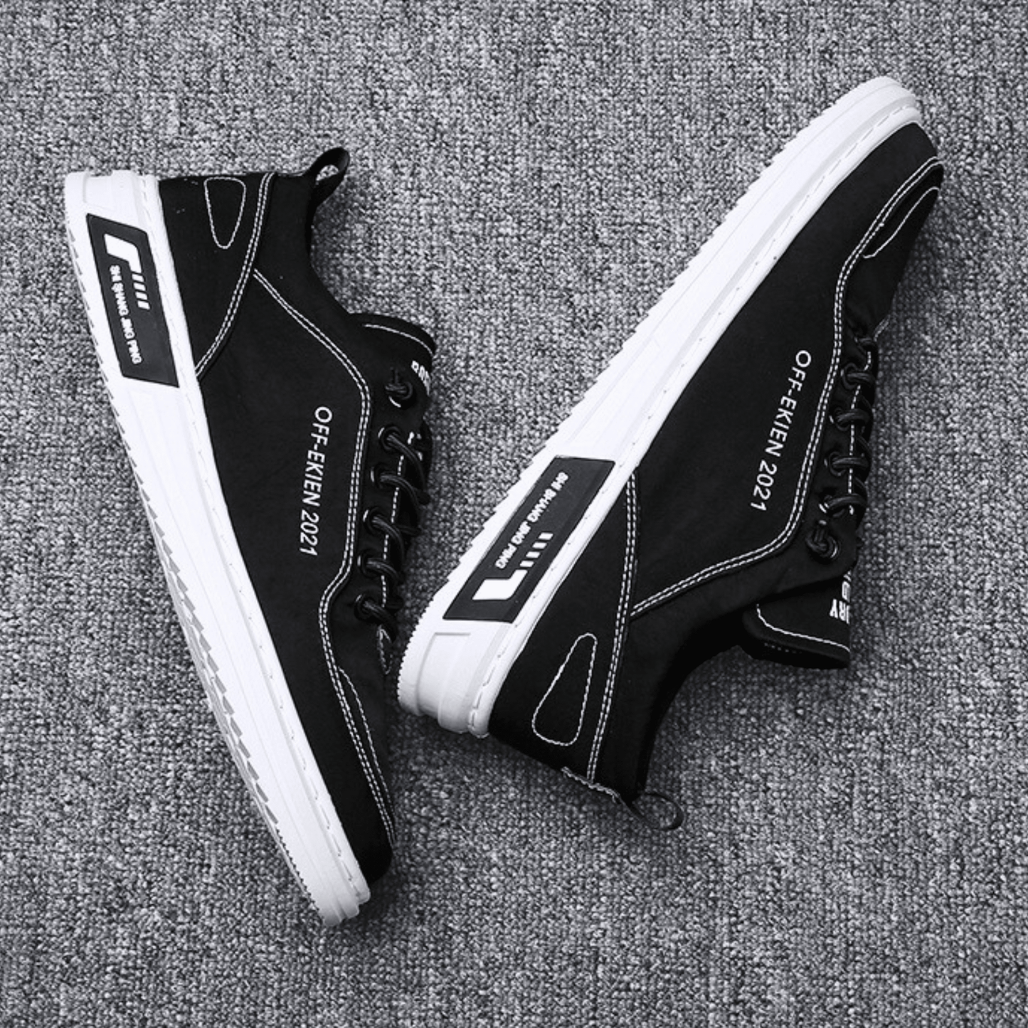 The Levaro Sneaker